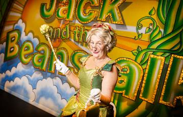 Jack and the Beanstalk panto cast member Gill Jordon