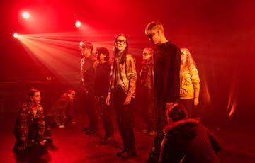 Production Image of Macbeth featuring Young Garrick Rep group